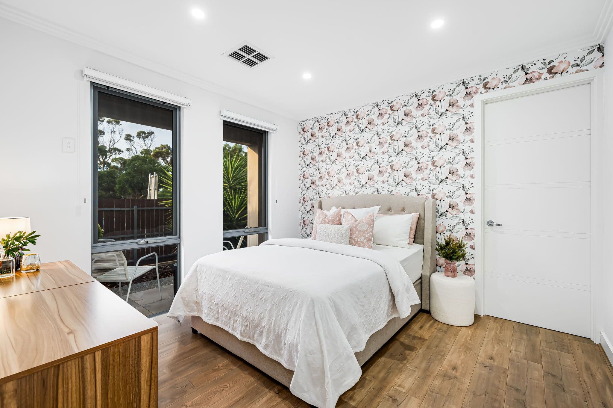 132 Lochside Drive, West Lakes SA 5021, West Lakes - Thumbnail 7