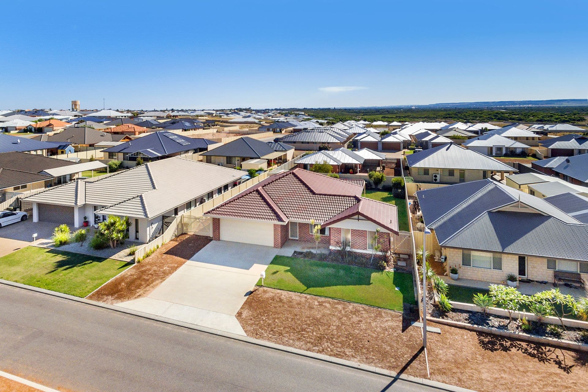 7 Colonen Street, Wandina WA 6530, Wandina - Thumbnail 2