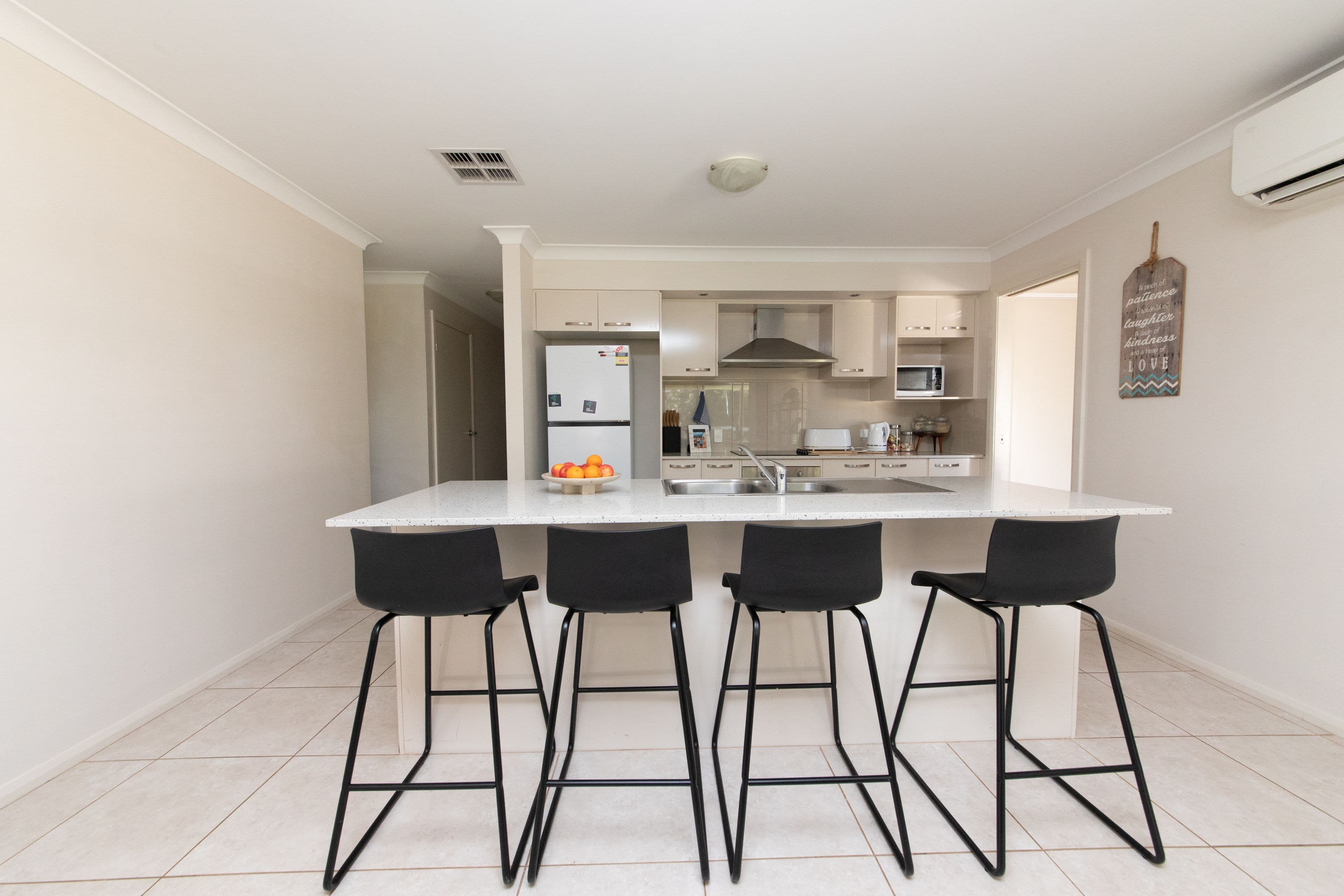 10 Torvean Avenue, Dubbo NSW 2830, Dubbo - Thumbnail 3