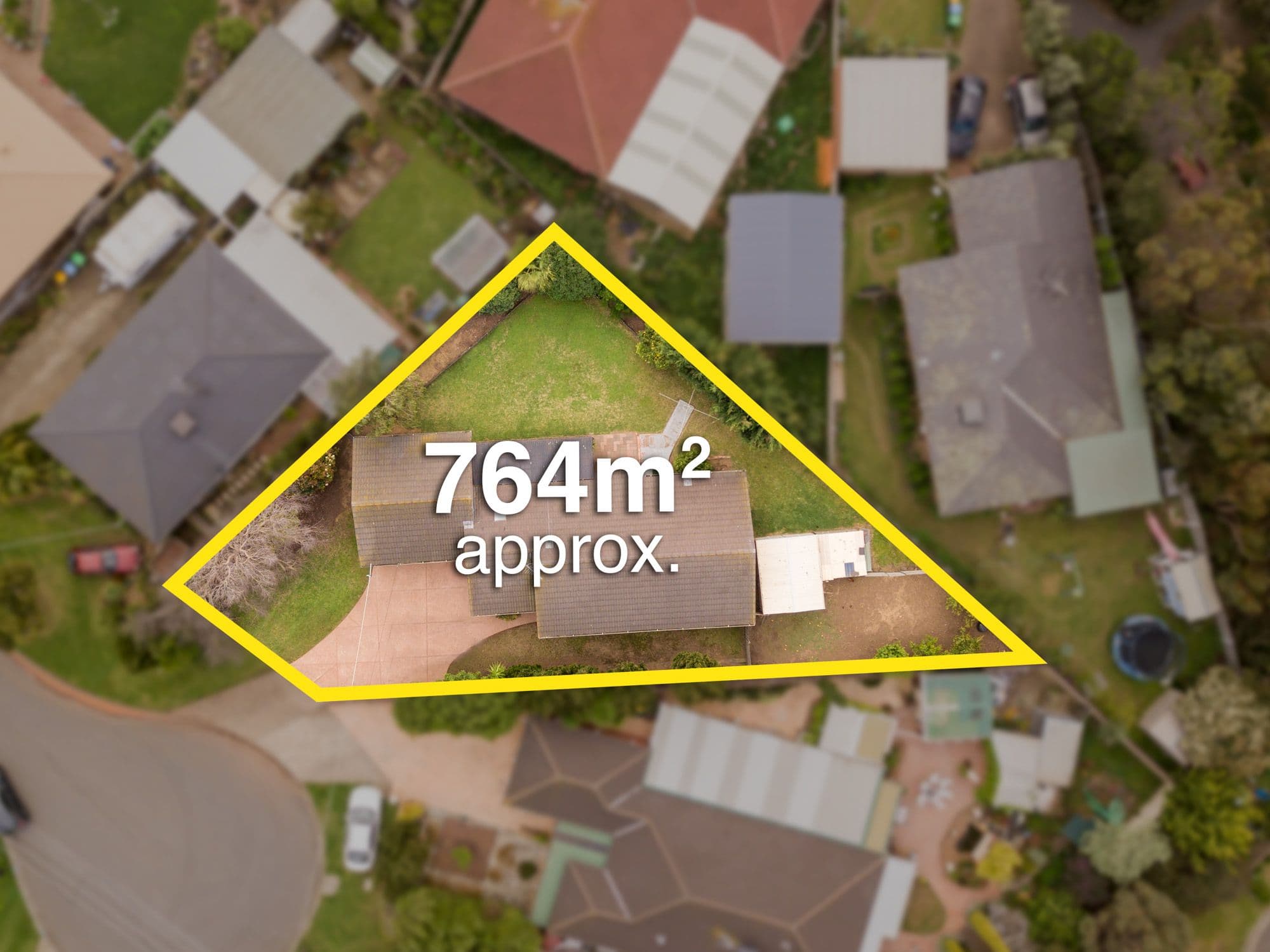 7 Lomond Court, Werribee VIC 3030, Werribee - Thumbnail 3