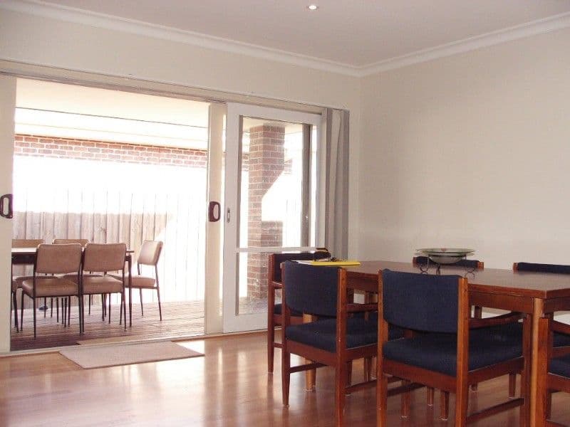 28 Park Boulevard, PAKENHAM VIC 3810, Pakenham - Thumbnail 4