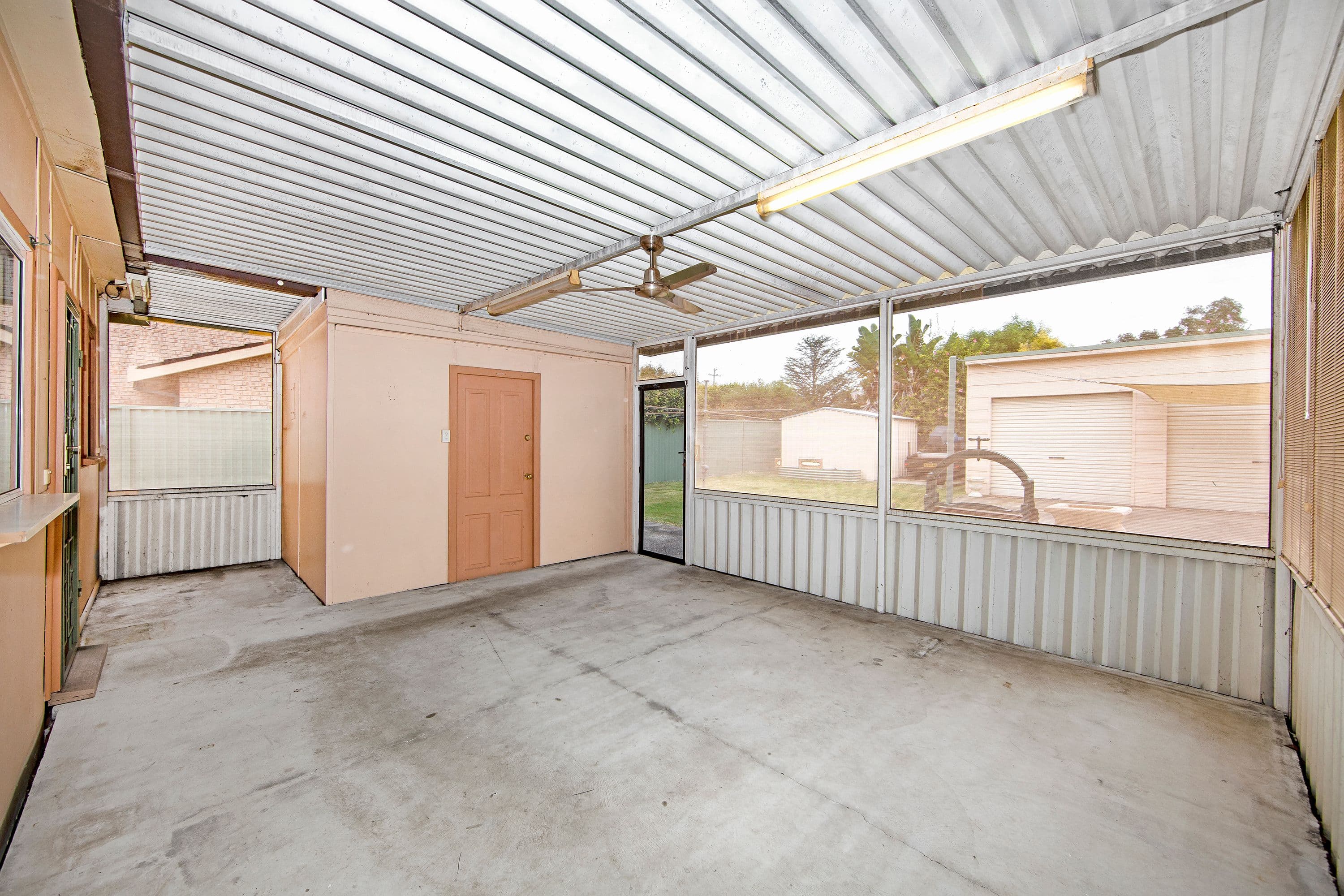 10 Sunrise Avenue, Budgewoi NSW 2262, Budgewoi - Thumbnail 6