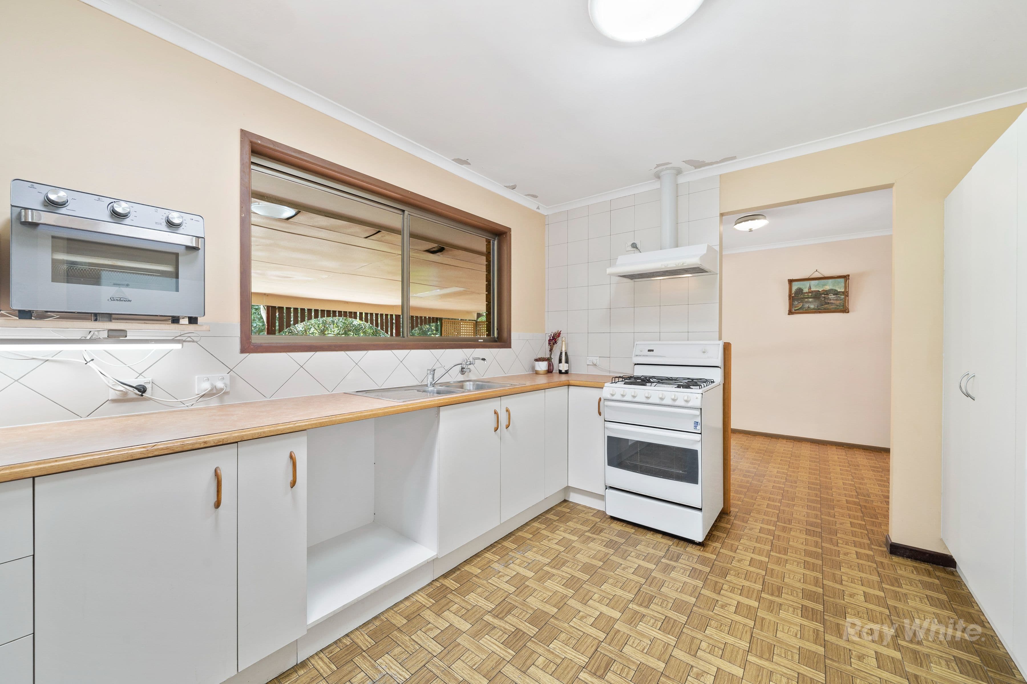 11 Louise Street, Waterford West QLD 4133, Waterford West - Thumbnail 6