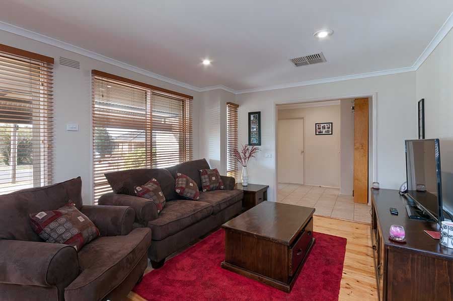 10 Trollaby Close, Gladstone Park VIC 3043, Gladstone Park - Thumbnail 5