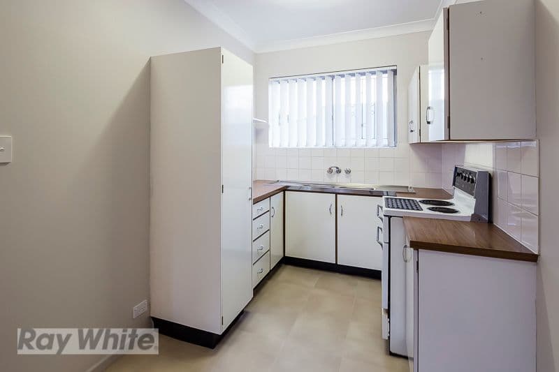 77 Kitchener Street, Coorparoo QLD 4151, Coorparoo - Thumbnail 3