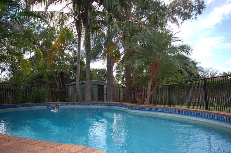 32 Caringal Drive,  Karana Downs, Karana Downs - Thumbnail 2