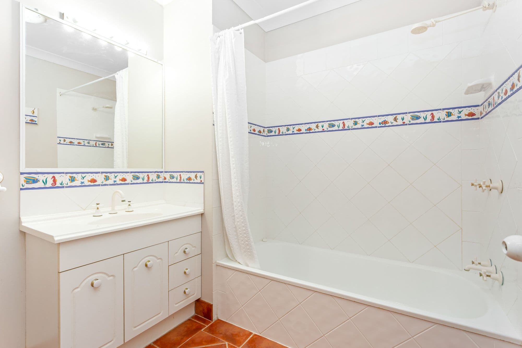 2 Tasman Crescent, Yeppoon QLD 4703, Yeppoon - Thumbnail 7