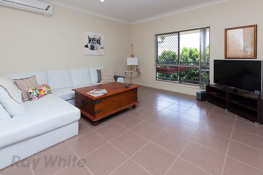 10 Inlet Lane, Springfield Lakes QLD 4300, Springfield Lakes - Thumbnail 4