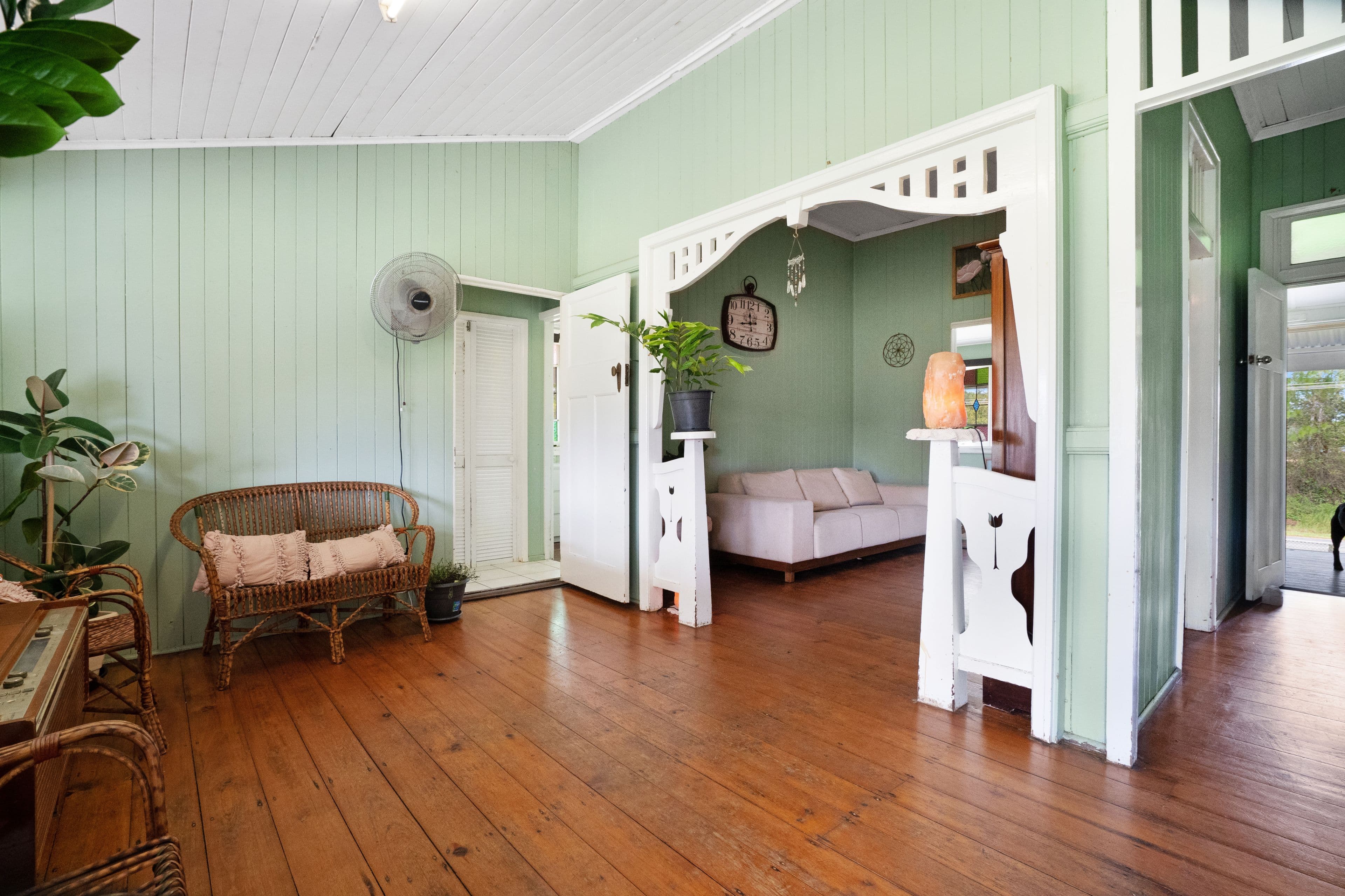 430 Bishop Road, Beachmere QLD 4510, Beachmere - Thumbnail 3