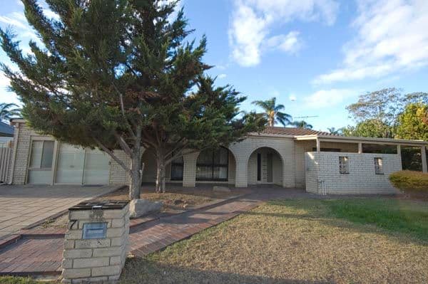 7 Greenfield Crescent, WEST LAKES SHORE SA 5020, West Lakes Shore - Image 1