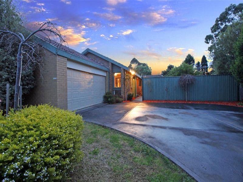1 Bernborough Place, MILL PARK VIC 3082, Mill Park - Thumbnail 2