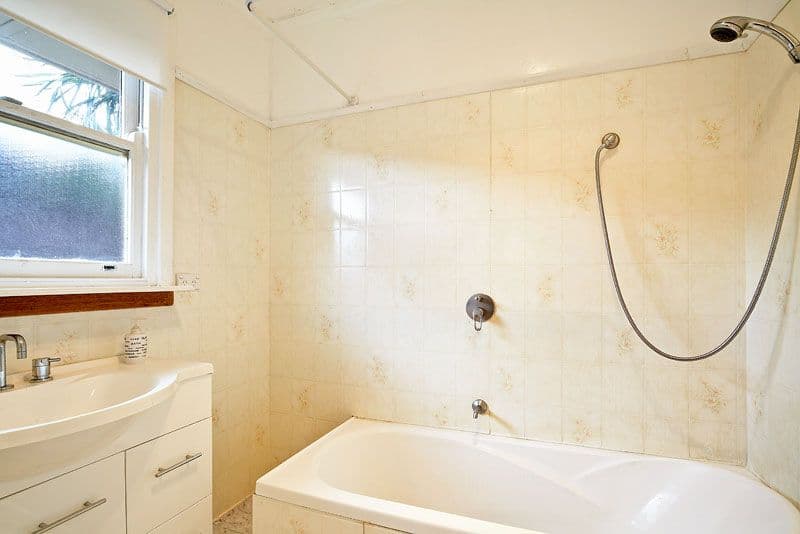 25 Laha Crescent, PRESTON VIC 3072, Preston - Thumbnail 5