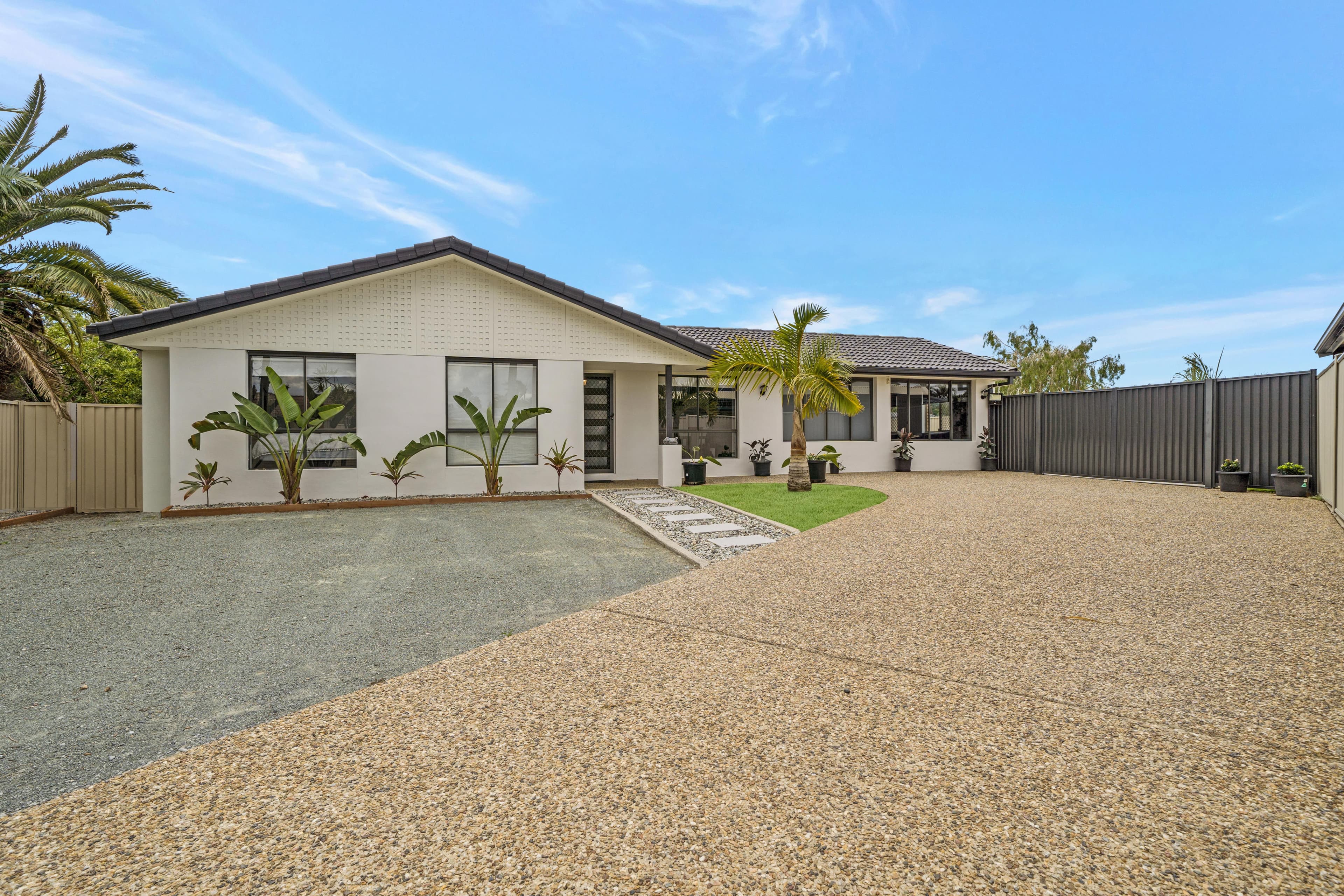 8 Tekam Crescent, Tanah Merah QLD 4128, Tanah Merah - Thumbnail 2