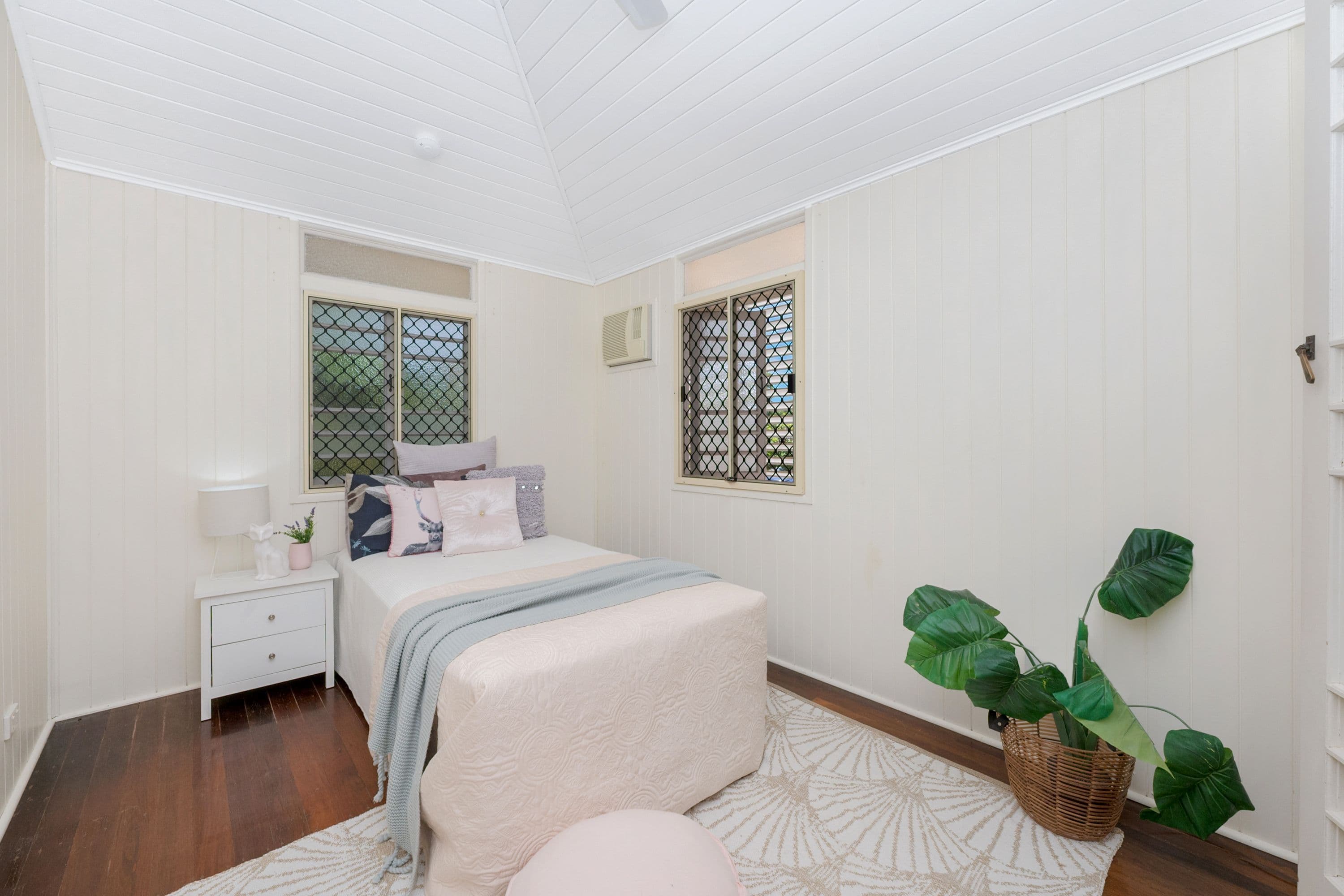 84 Kings Road, Hyde Park QLD 4812, Hyde Park - Thumbnail 6