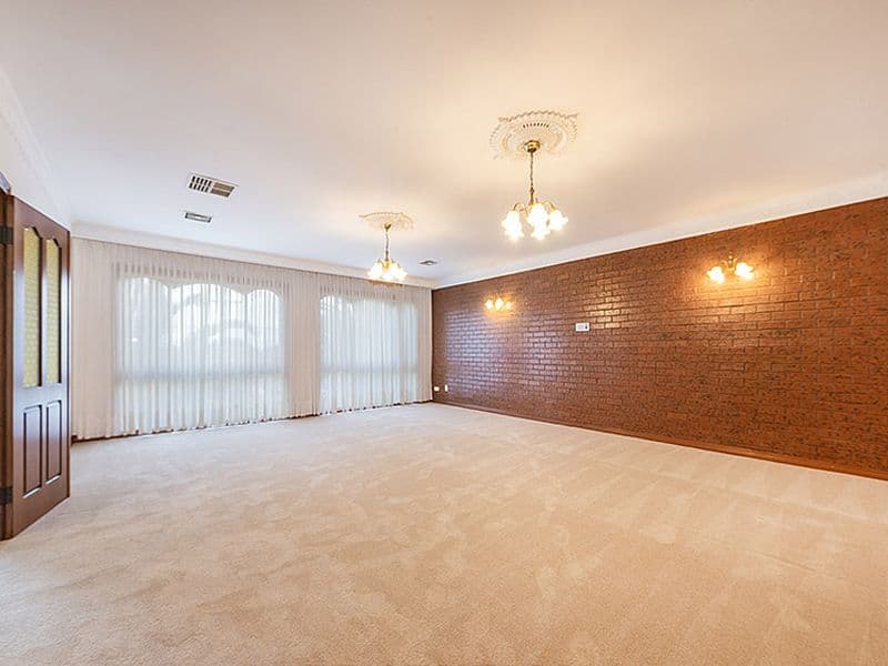 23 Newport Road, Clayton South VIC 3169, Clayton South - Thumbnail 2