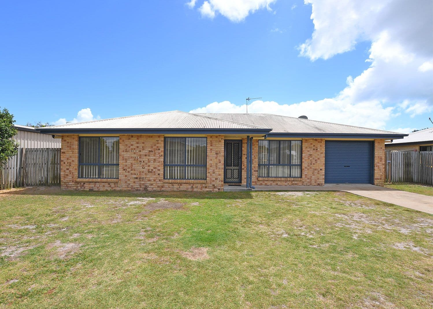 15 Isis Court, Eli Waters QLD 4655, Eli Waters - Image 1