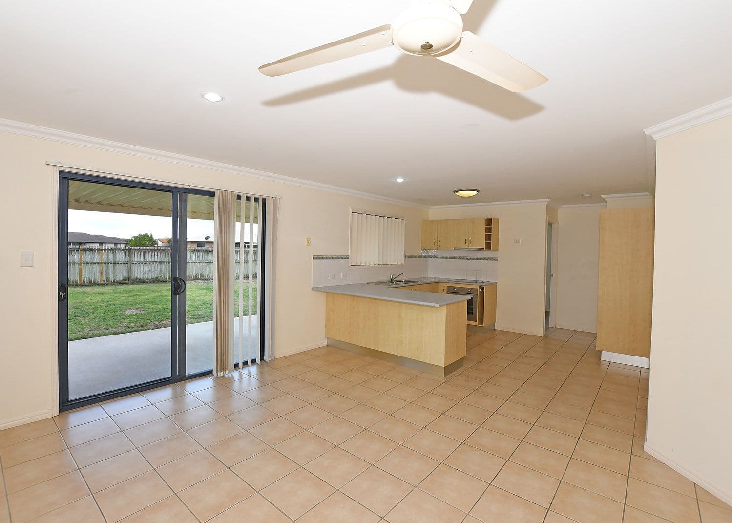 15 Isis Court, Eli Waters QLD 4655, Eli Waters - Thumbnail 2