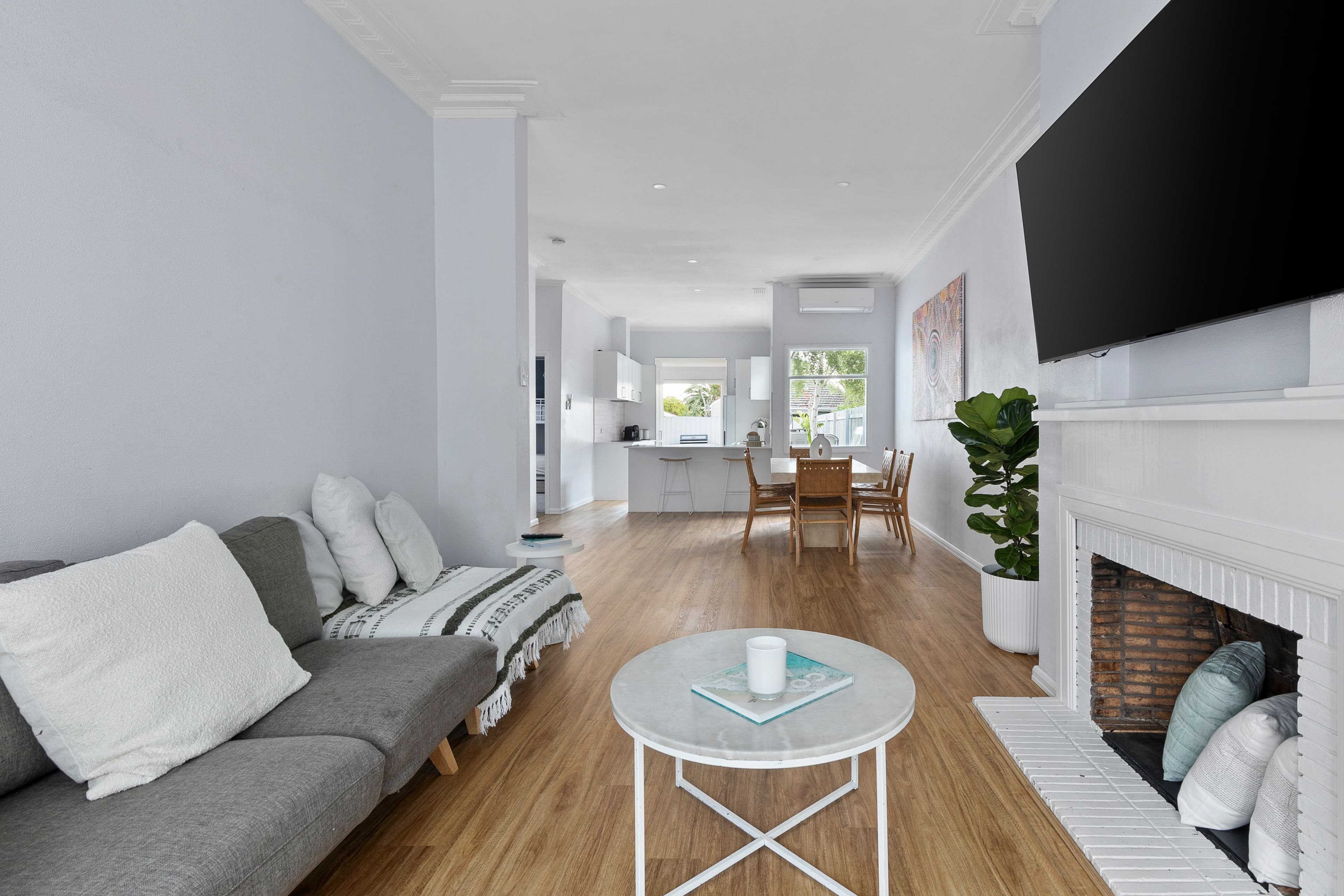 81 Woods Street, Newport VIC 3015, Newport - Thumbnail 3