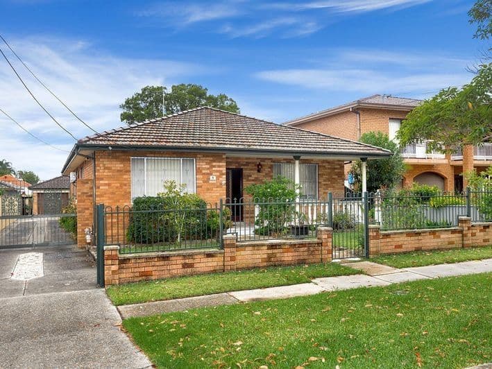 5 Nelson Road, North Strathfield - Image 1
