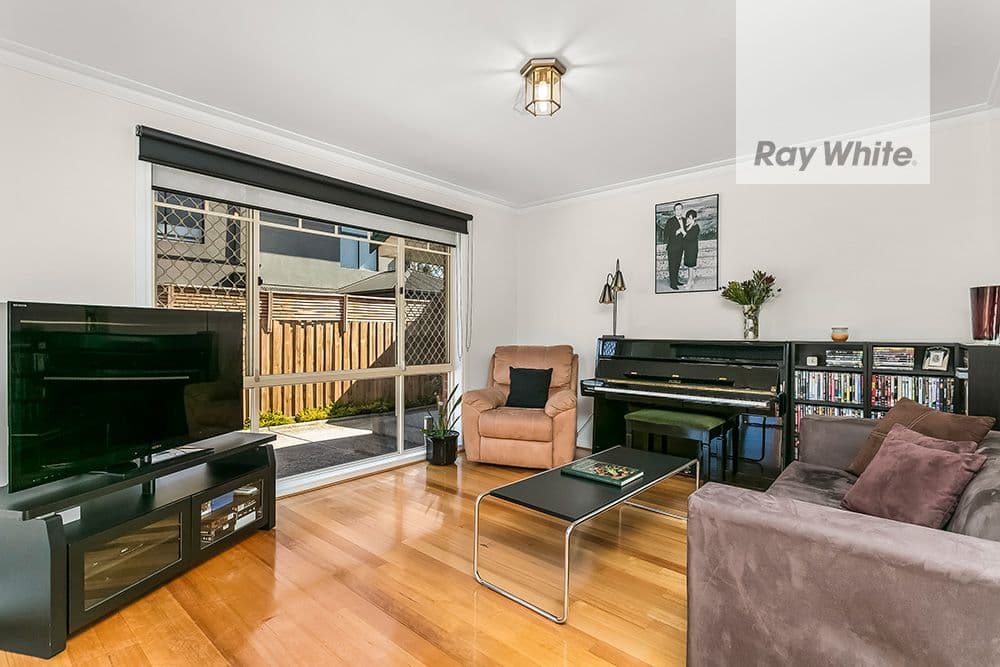 31 Bruce Street, Coburg VIC 3058, Coburg - Thumbnail 2