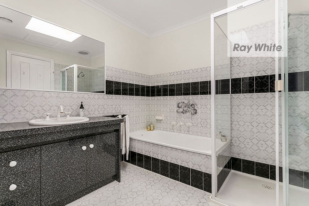 31 Bruce Street, Coburg VIC 3058, Coburg - Thumbnail 4