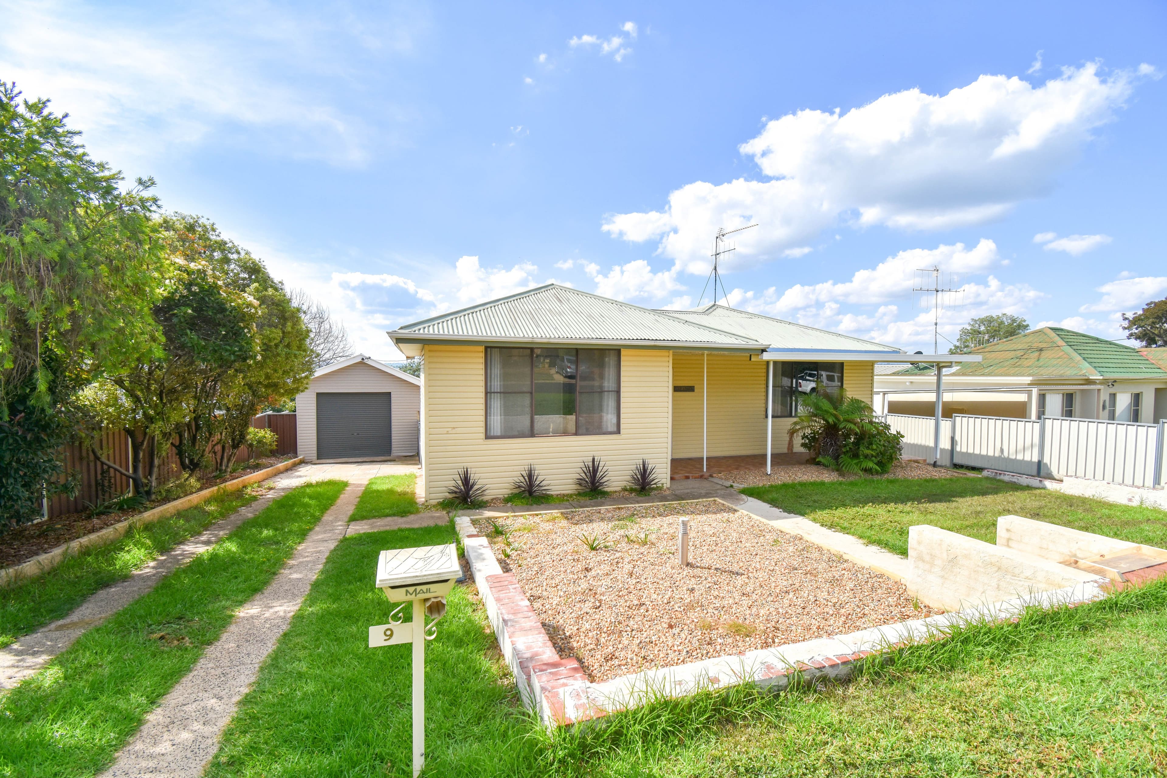 9 Golsby Street, West Bathurst NSW 2795, West Bathurst - Image 1