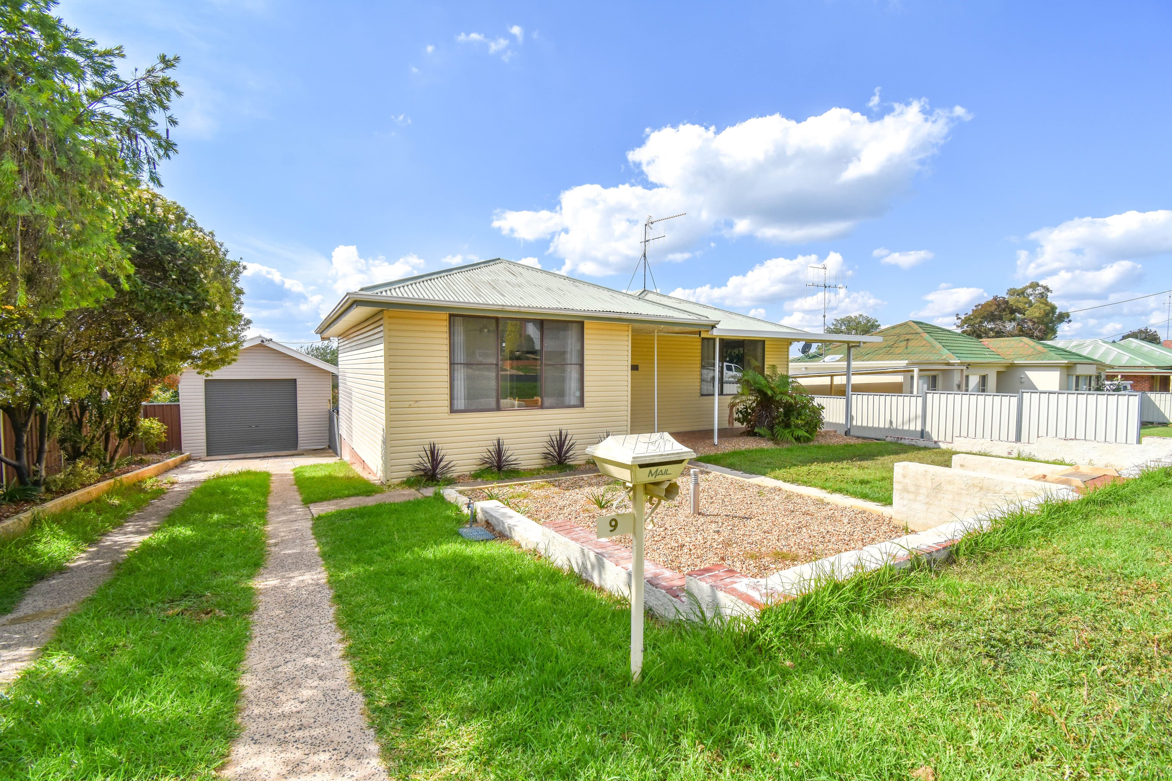 9 Golsby Street, West Bathurst NSW 2795, West Bathurst - Thumbnail 2