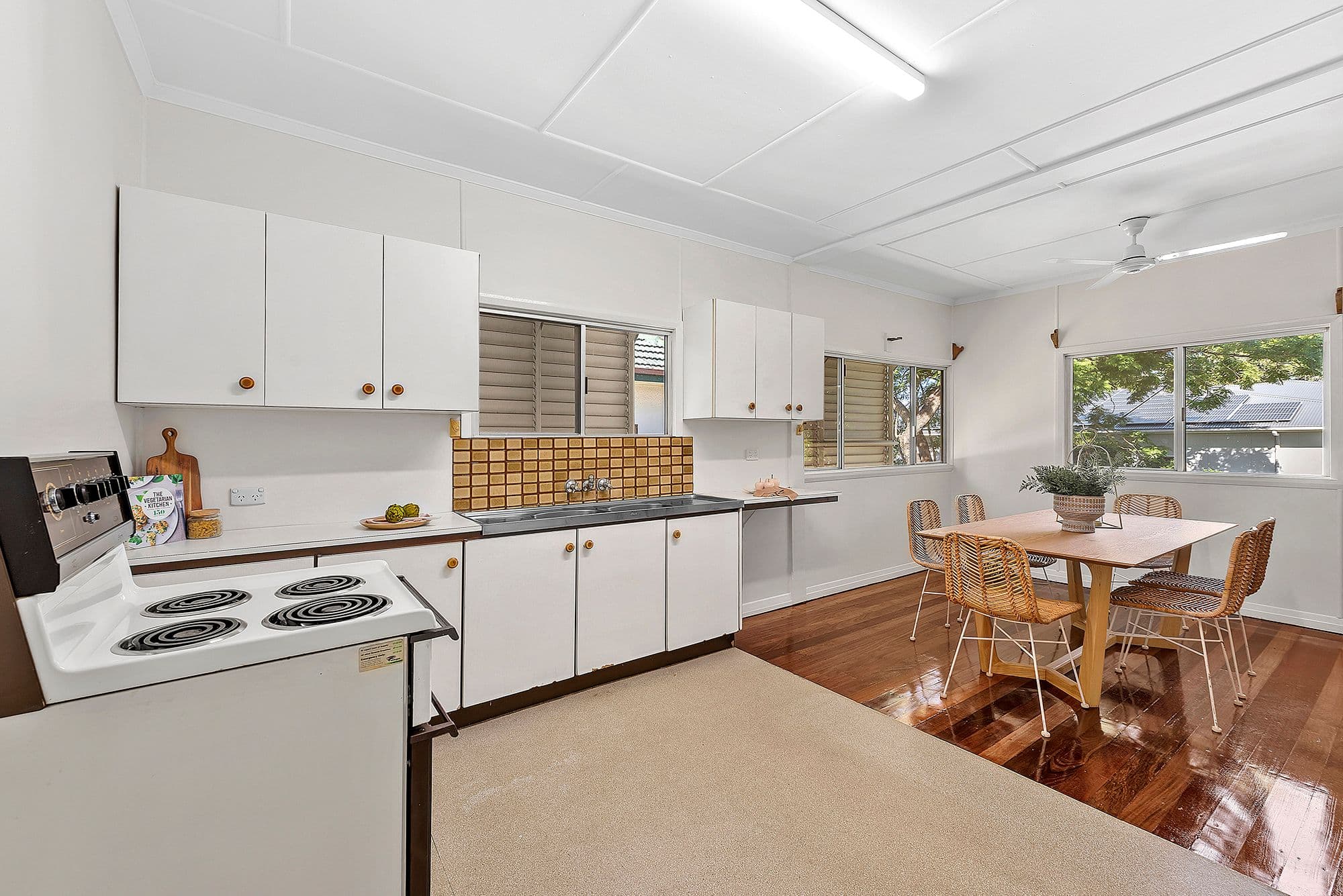 3 Gray Avenue, Corinda QLD 4075, Corinda - Thumbnail 4
