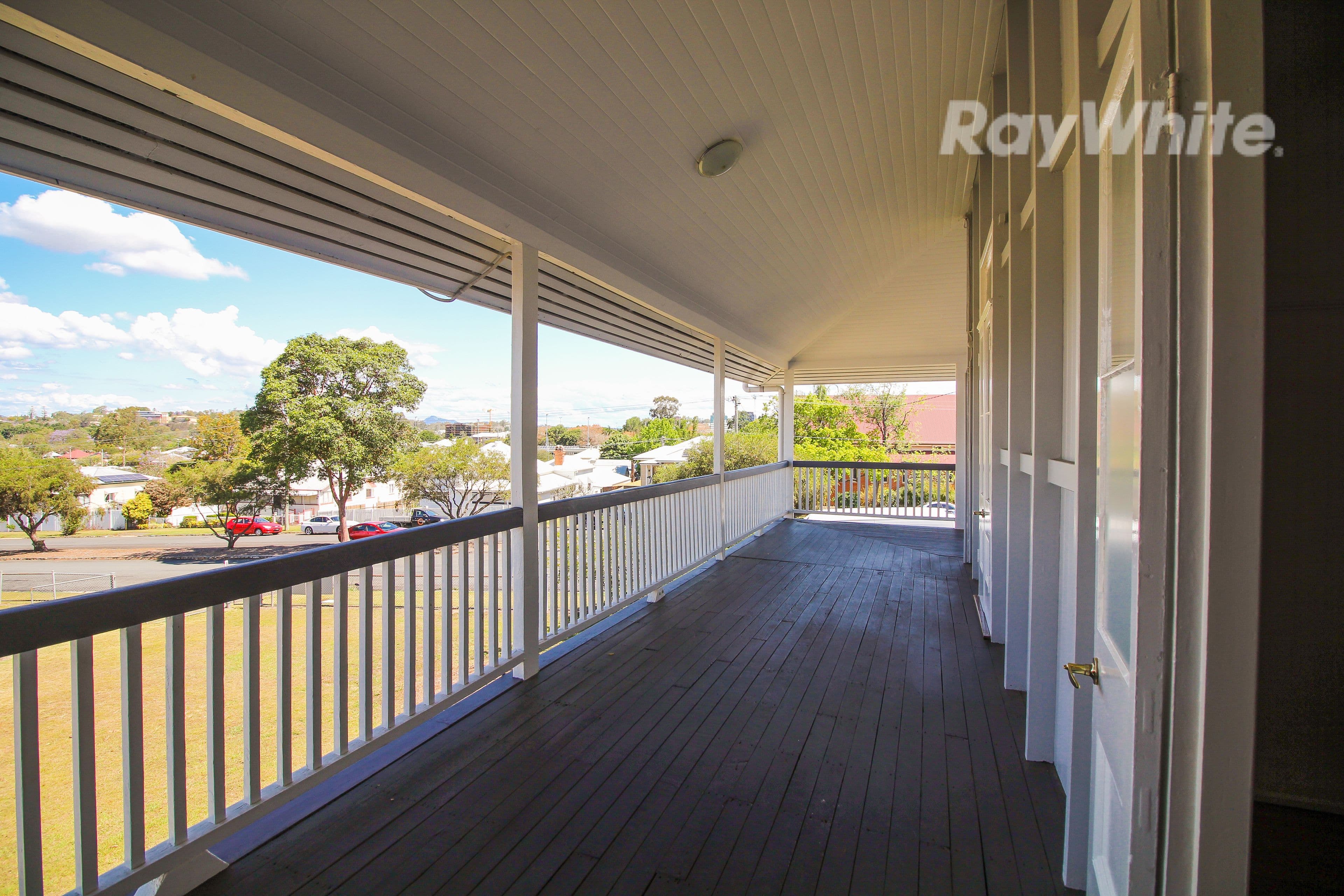 16 Lawrence Street, North Ipswich QLD 4305, North Ipswich - Thumbnail 3