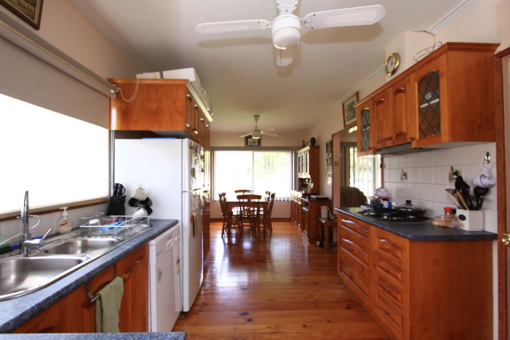 3 Friswell Avenue, FLORA HILL VIC 3550, Flora Hill - Thumbnail 5
