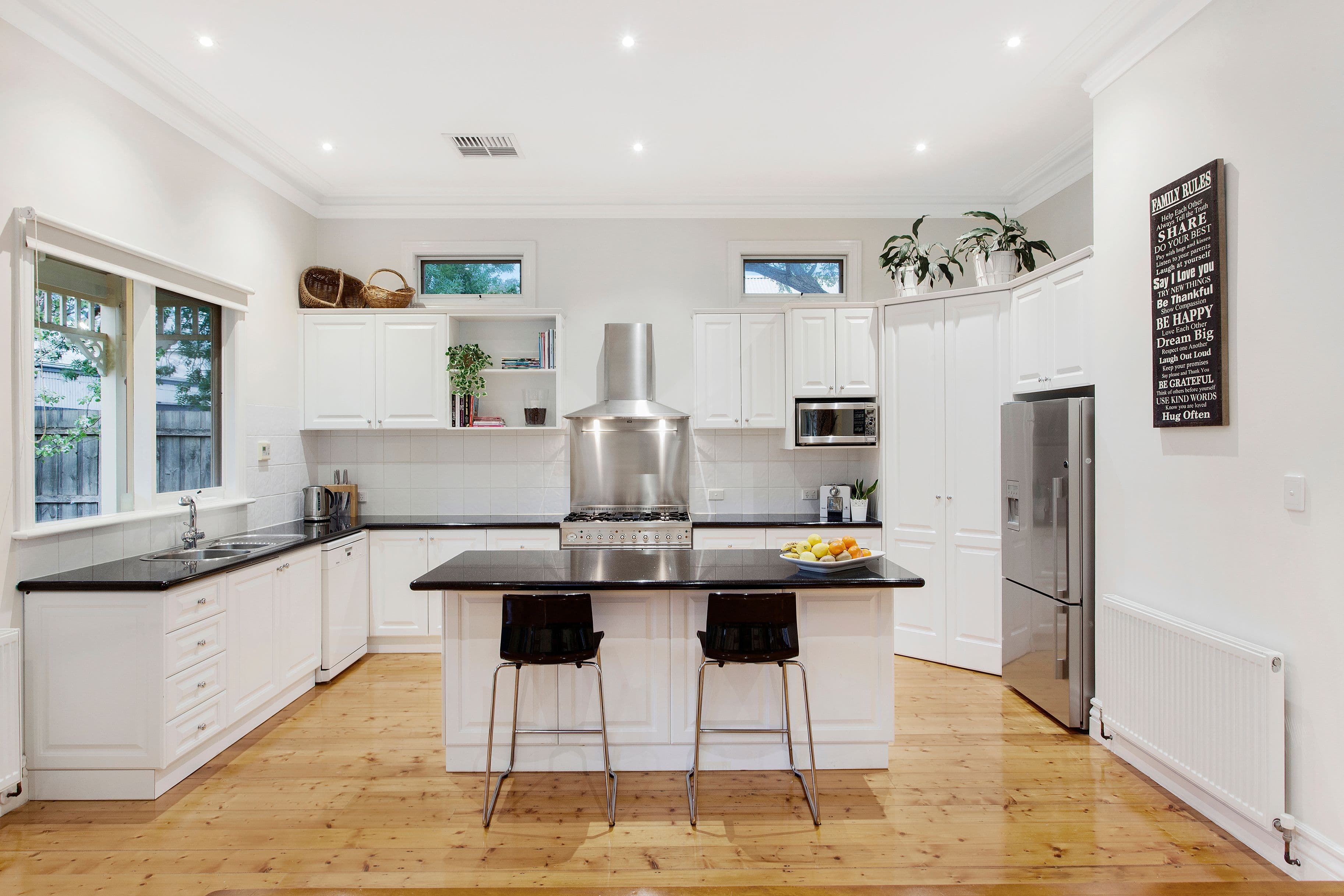 19 Holywood Grove, Carnegie VIC 3163, Carnegie - Thumbnail 6