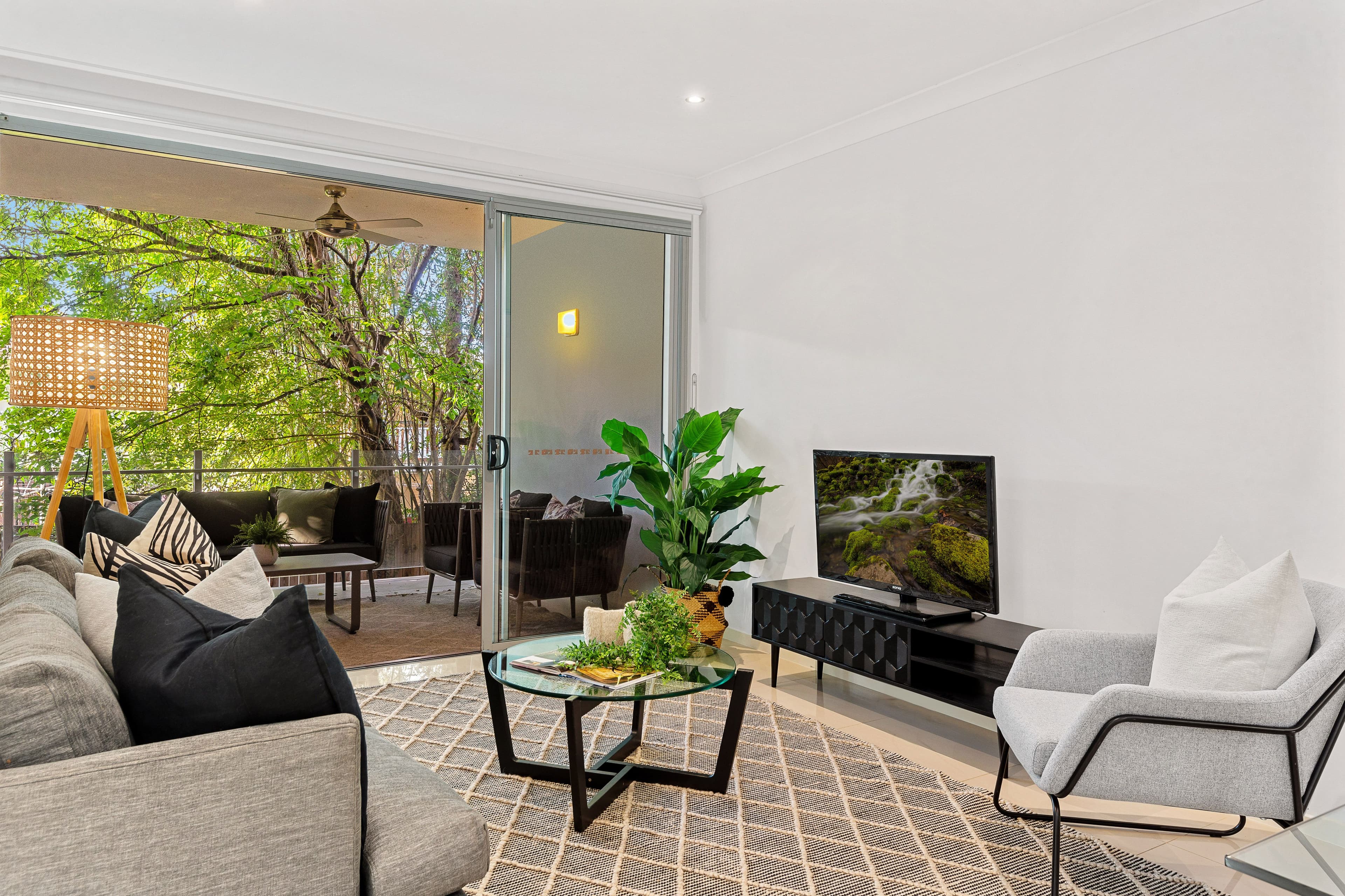 143 Albion Road, Windsor QLD 4030, Windsor - Thumbnail 2