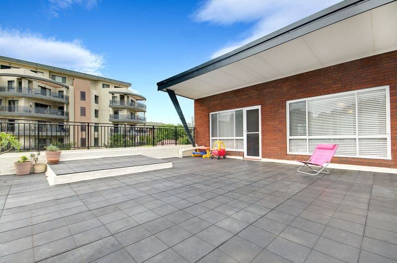 30 Smith Street, WOLLONGONG NSW 2500, Wollongong - Thumbnail 2