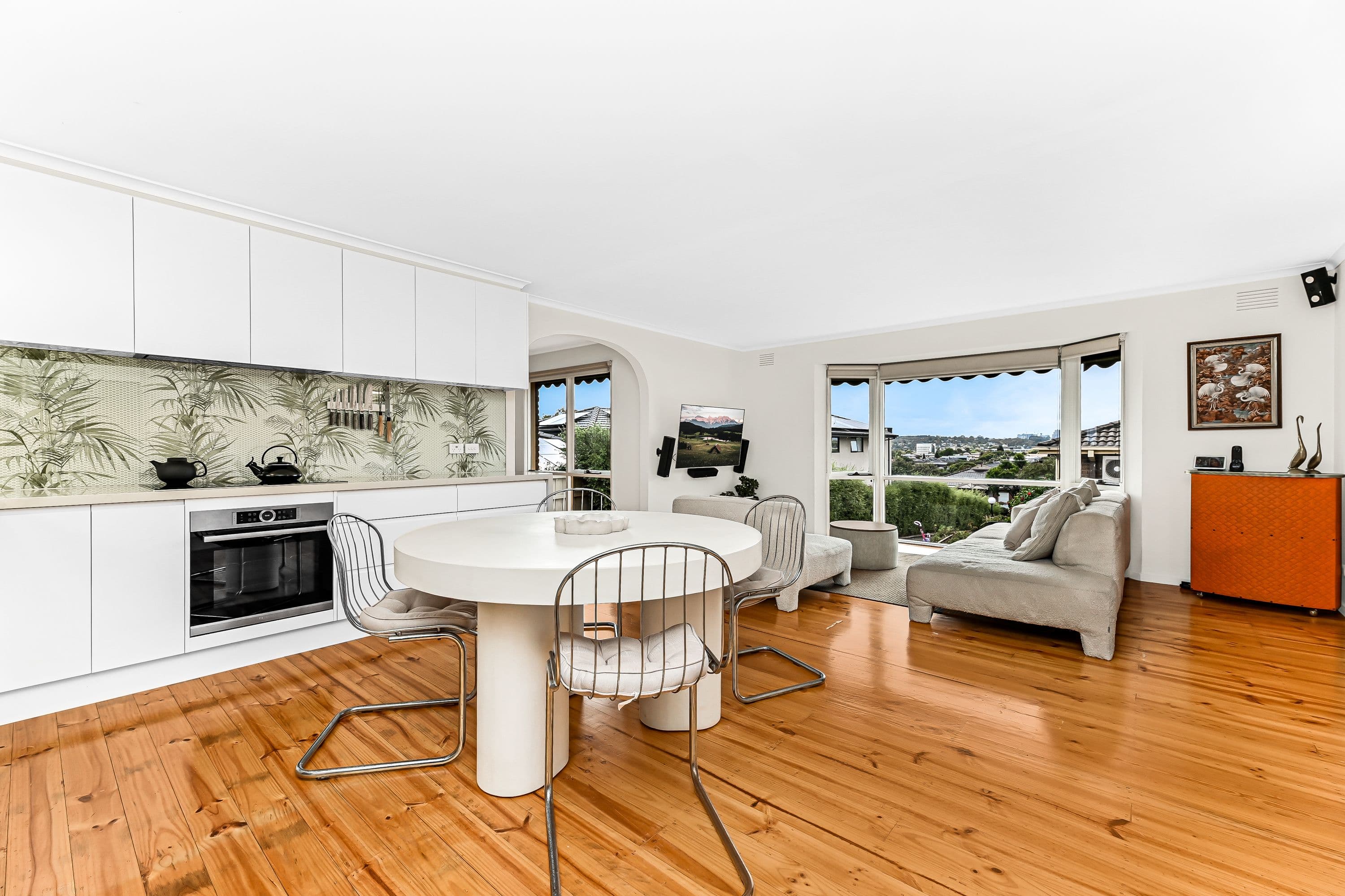 30 Barlyn Road, Mount Waverley VIC 3149, Mount Waverley - Image 1