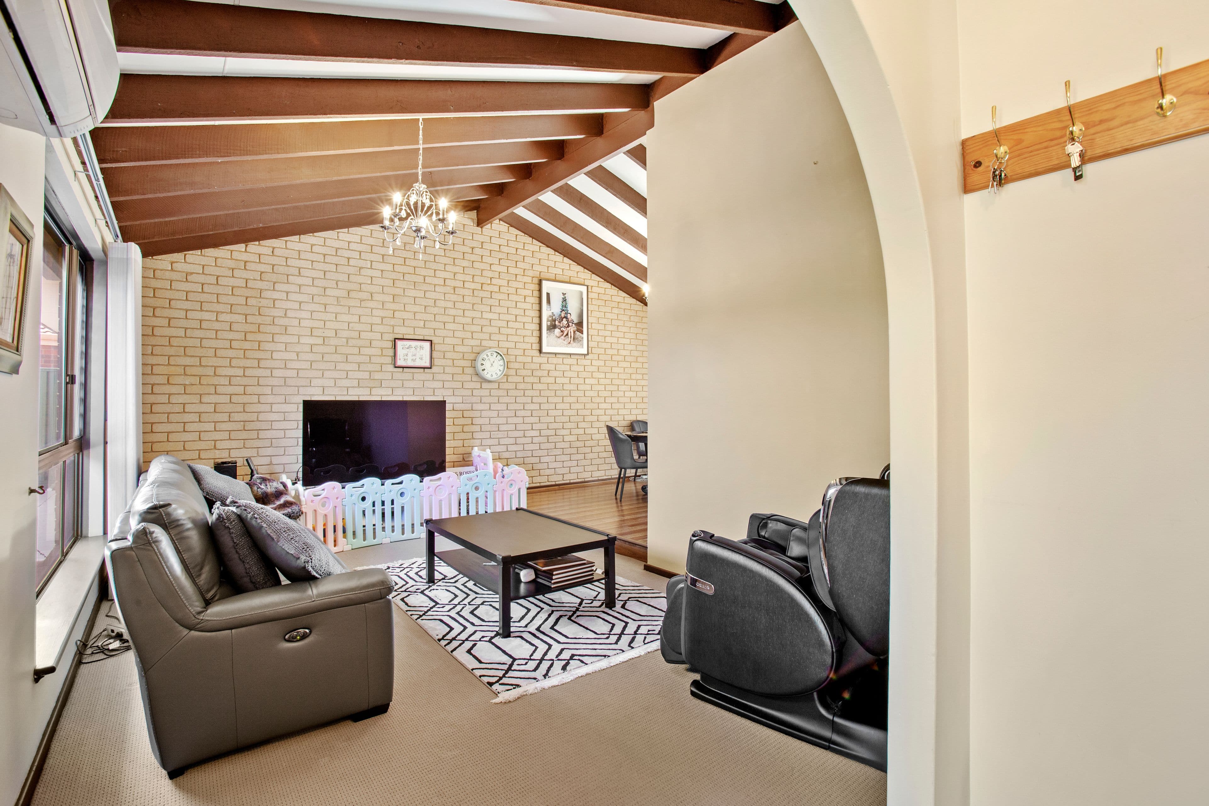 81 Lyndale Avenue, Parkwood WA 6147, Parkwood - Thumbnail 4