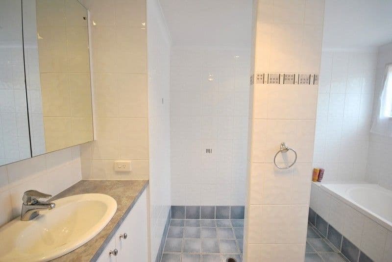 25 Boongeen Street, ROCHEDALE SOUTH QLD 4123, Rochedale South - Thumbnail 5