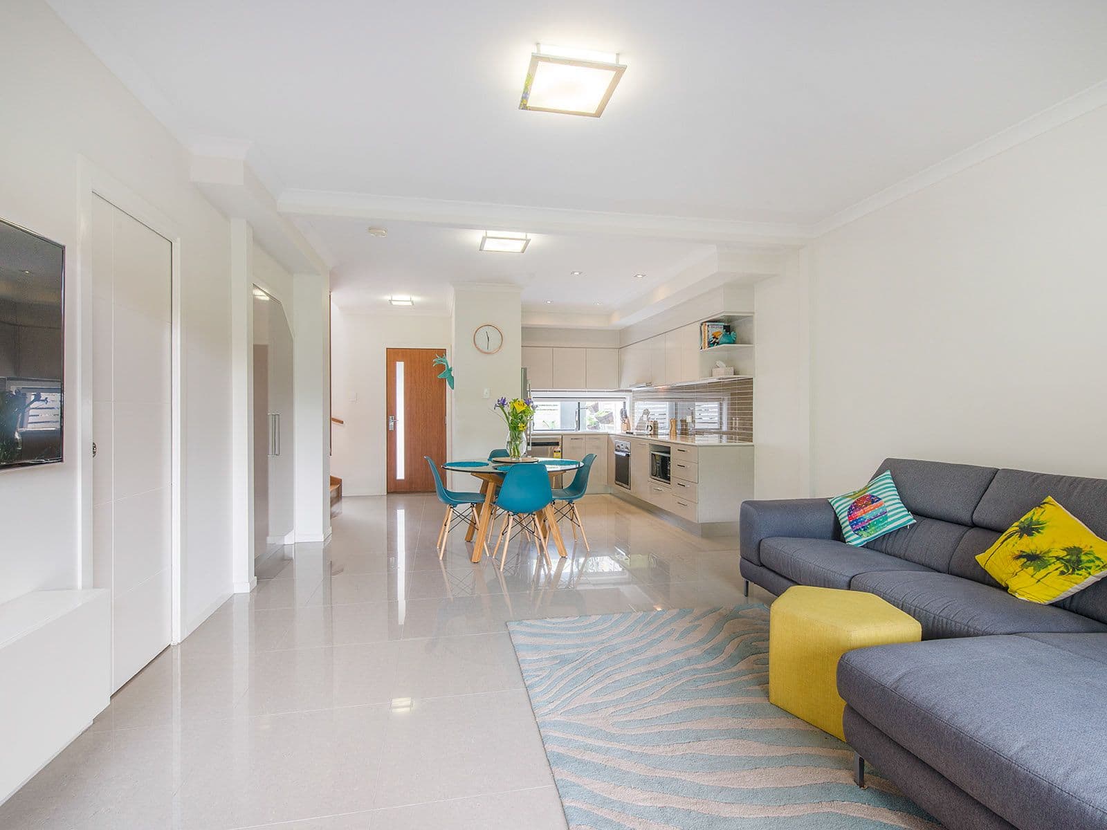 14 Pitcairn Street, Mount Gravatt QLD 4122, Mount Gravatt - Image 1
