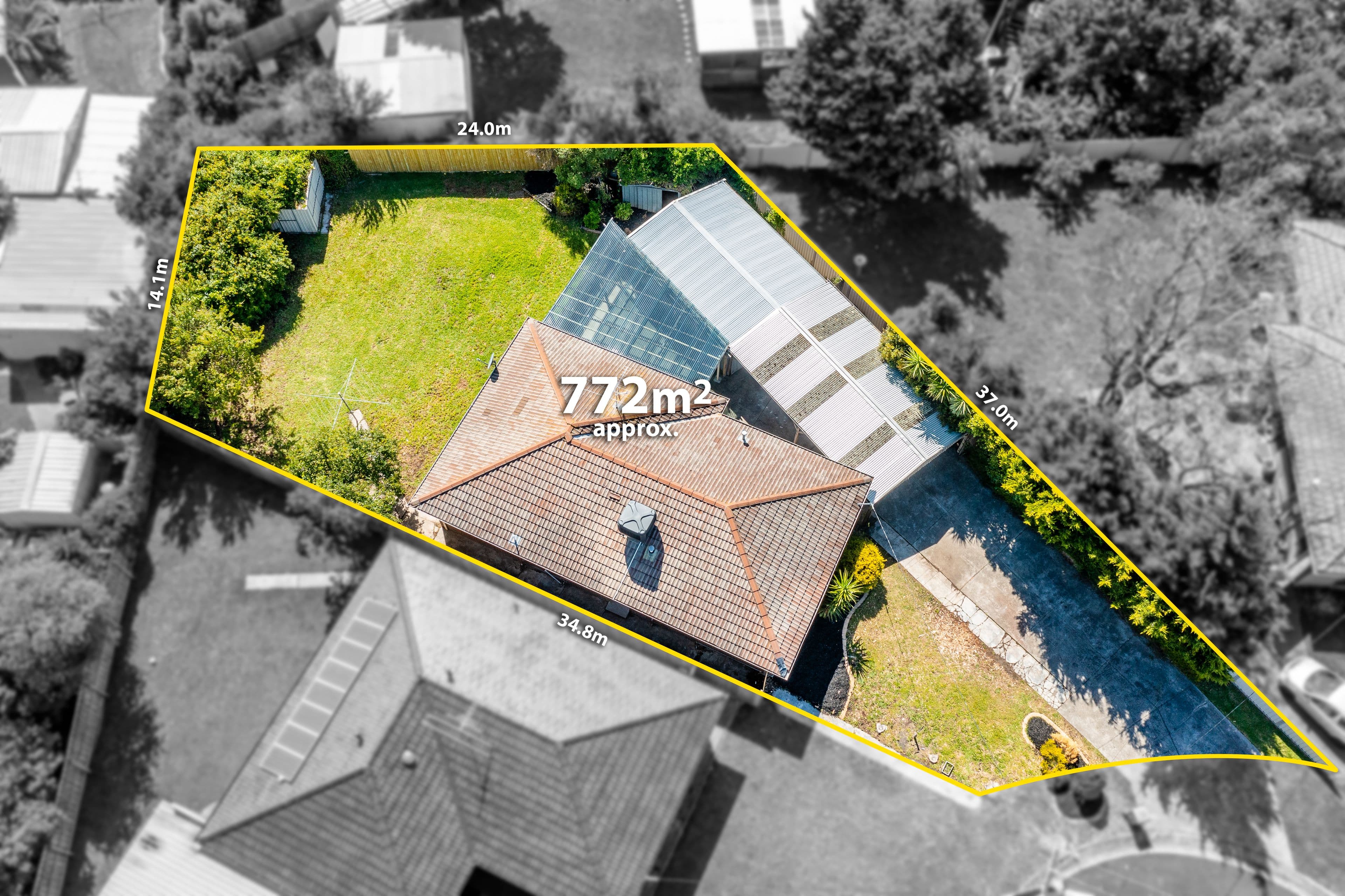10 Durham Close, Craigieburn VIC 3064, Craigieburn - Image 1