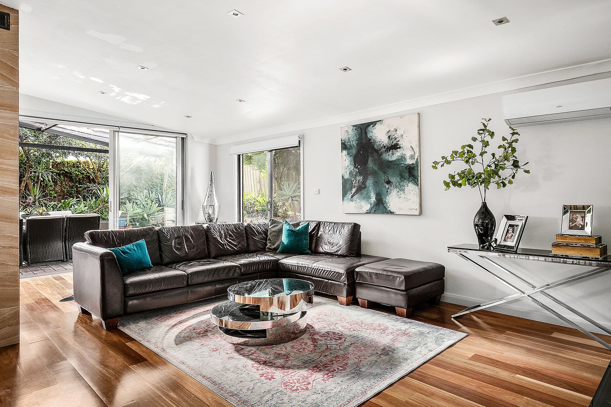 16 Ambleside Drive, Castle Hill NSW 2154, Castle Hill - Thumbnail 2
