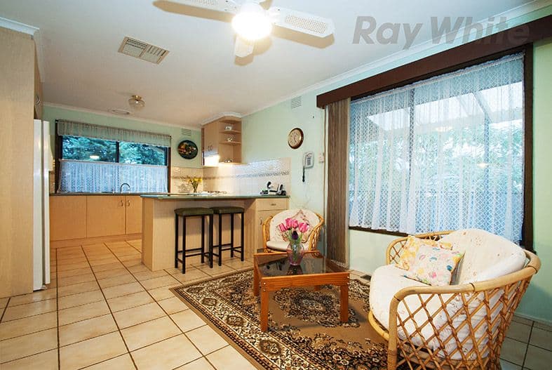 18 MEADOWGATE Drive, Chirnside Park VIC 3116, Chirnside Park - Thumbnail 6