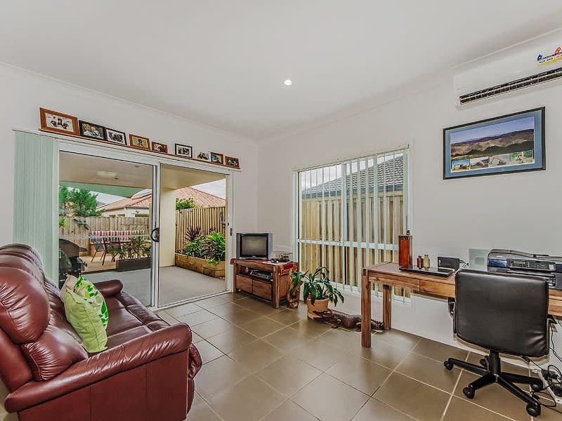 38 Palma Crescent, VARSITY LAKES QLD 4227, Varsity Lakes - Thumbnail 4