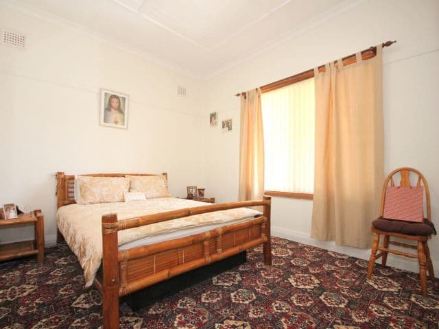 11 Banksia Road, GREENACRE NSW 2190, Greenacre - Thumbnail 5