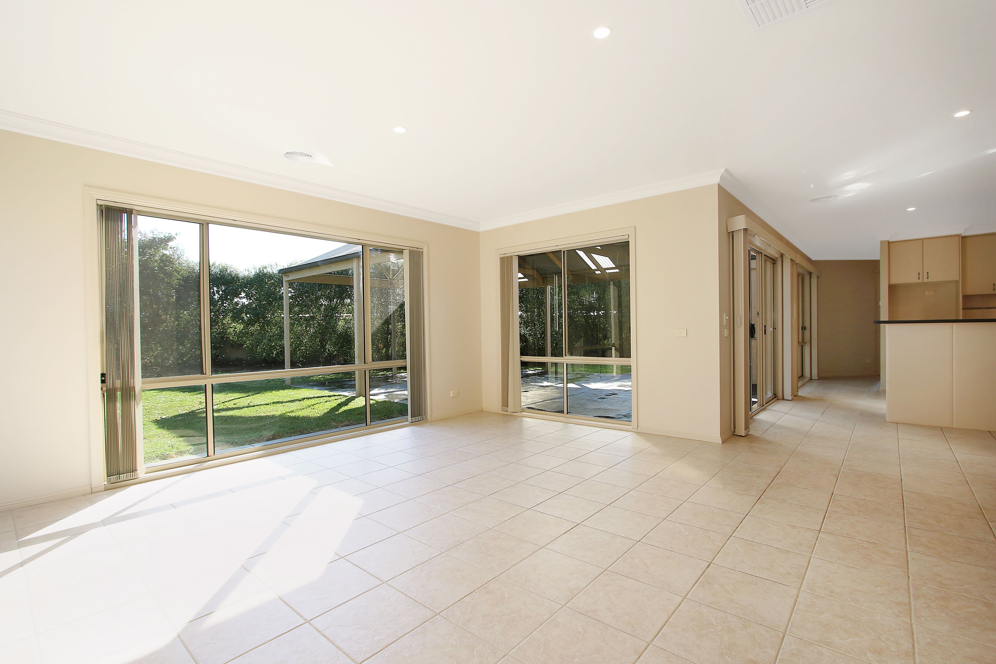 2 Sarah Court, West Wodonga VIC 3690, West Wodonga - Thumbnail 6