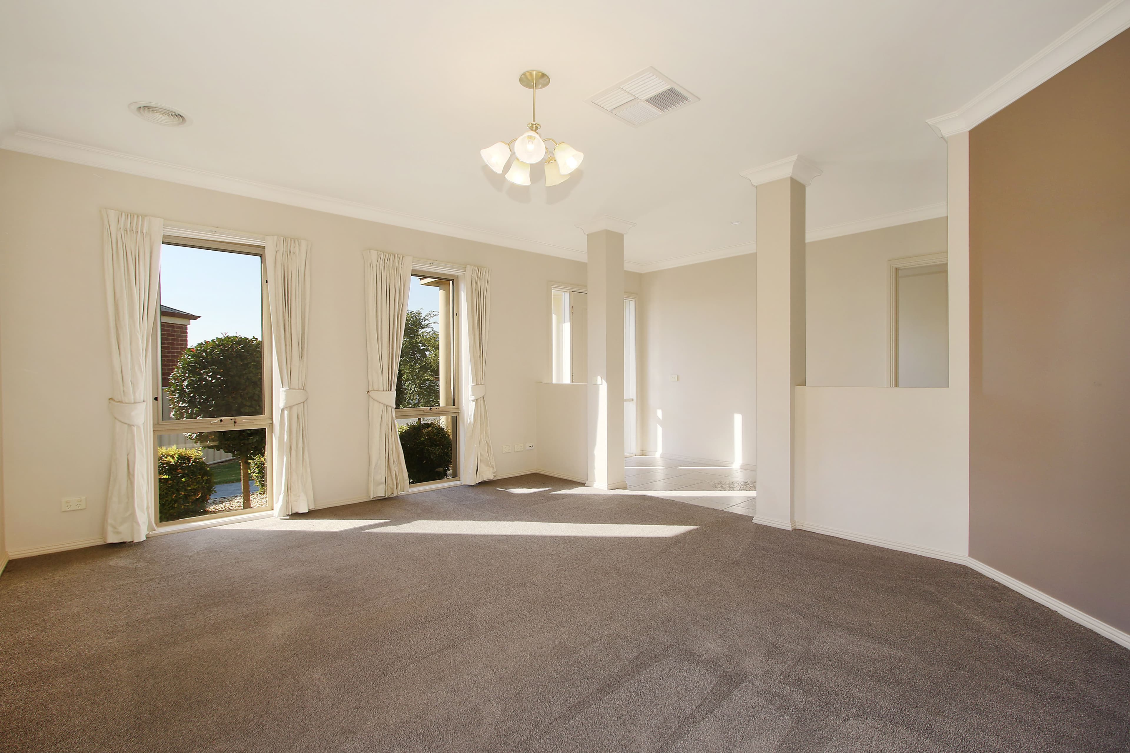 2 Sarah Court, West Wodonga VIC 3690, West Wodonga - Thumbnail 8