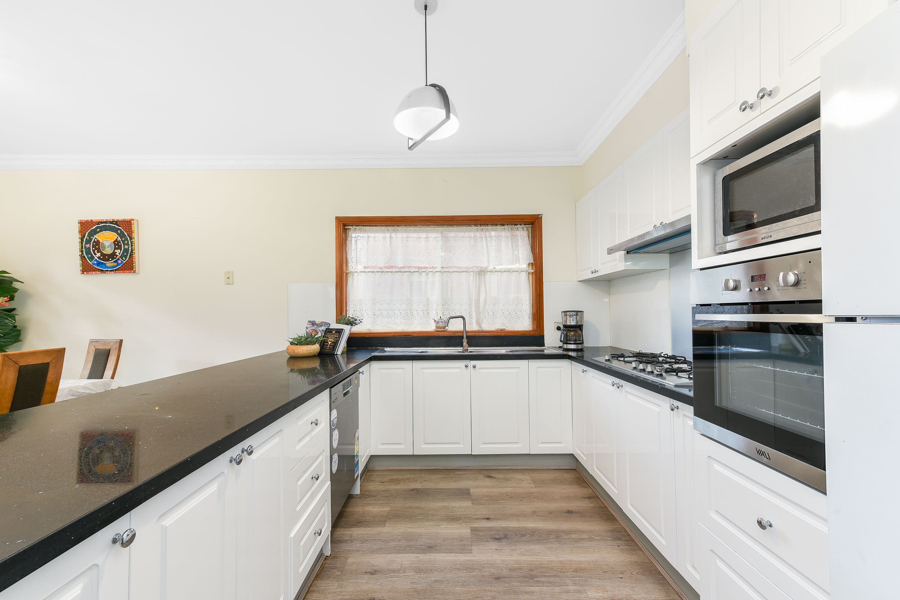 23 Dorothea Mackellar Avenue, Oakleigh East VIC 3166, Oakleigh East - Thumbnail 7