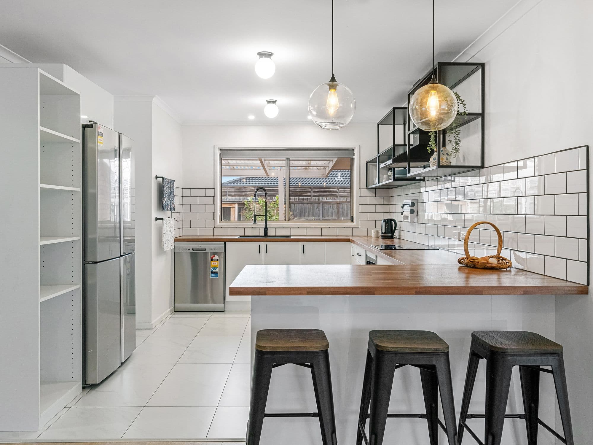 19 Jonathan Drive, Darley VIC 3340, Darley - Thumbnail 3