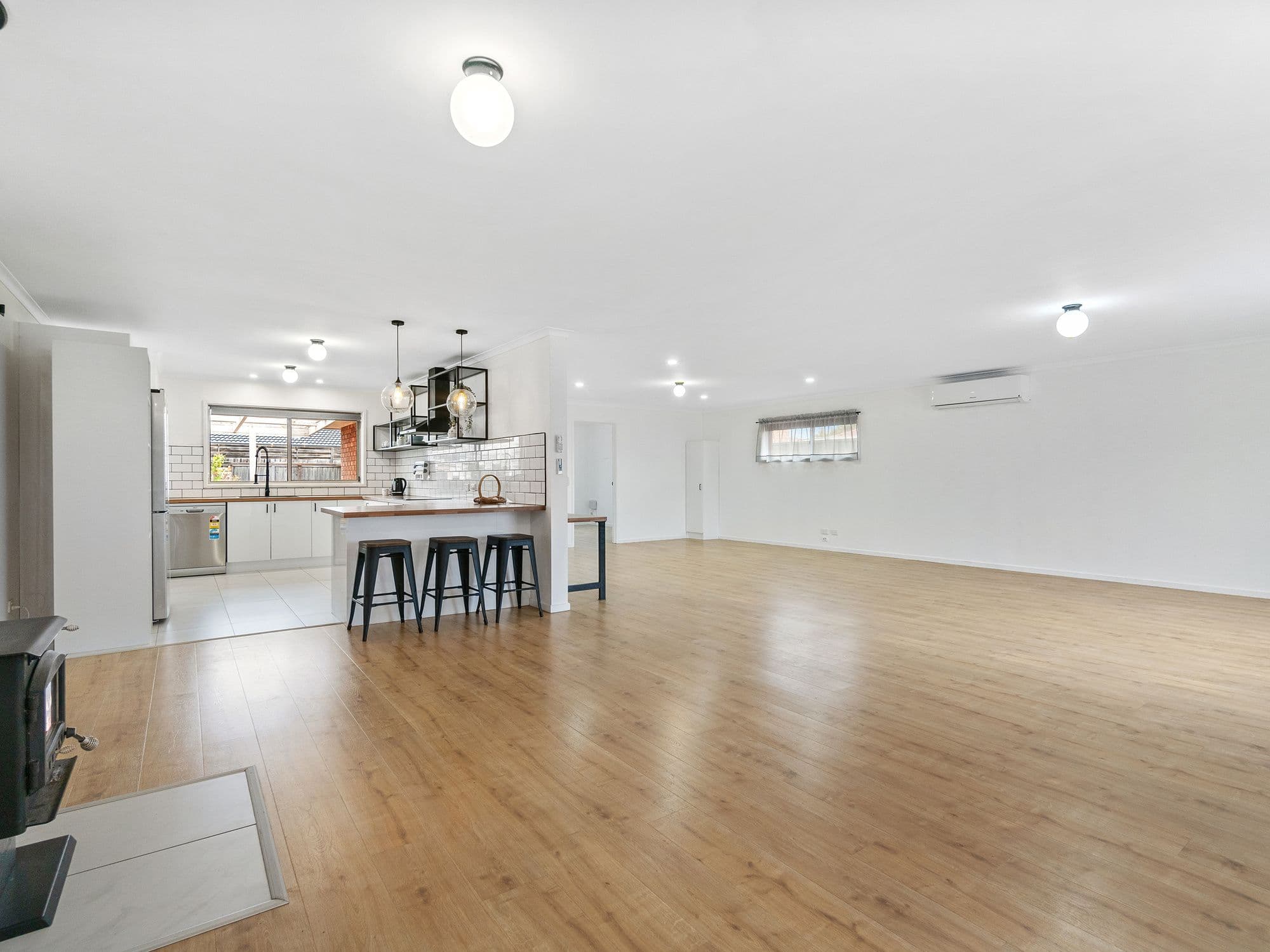 19 Jonathan Drive, Darley VIC 3340, Darley - Thumbnail 6