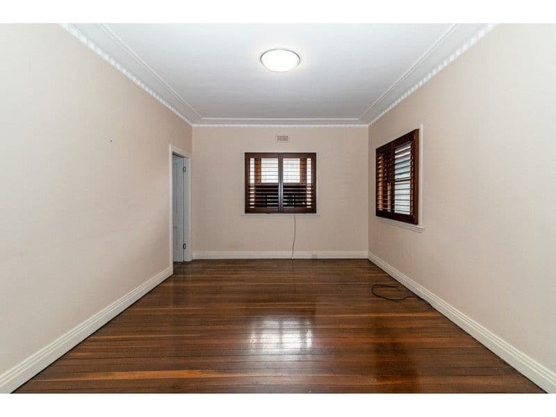 52 Ryena Street, Stafford QLD 4053, Stafford - Thumbnail 2