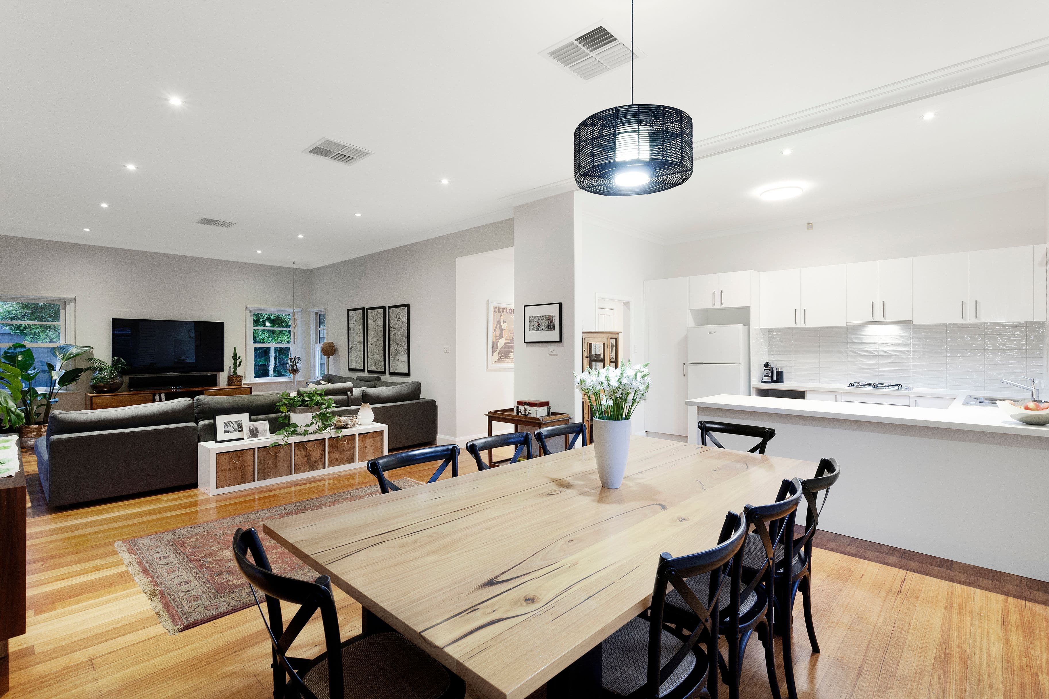 50 Belsize Avenue, Carnegie VIC 3163, Carnegie - Thumbnail 2