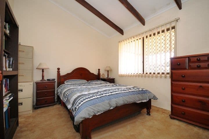 17 Kratzmann Court, KEARNEYS SPRING QLD 4350, Kearneys Spring - Thumbnail 6